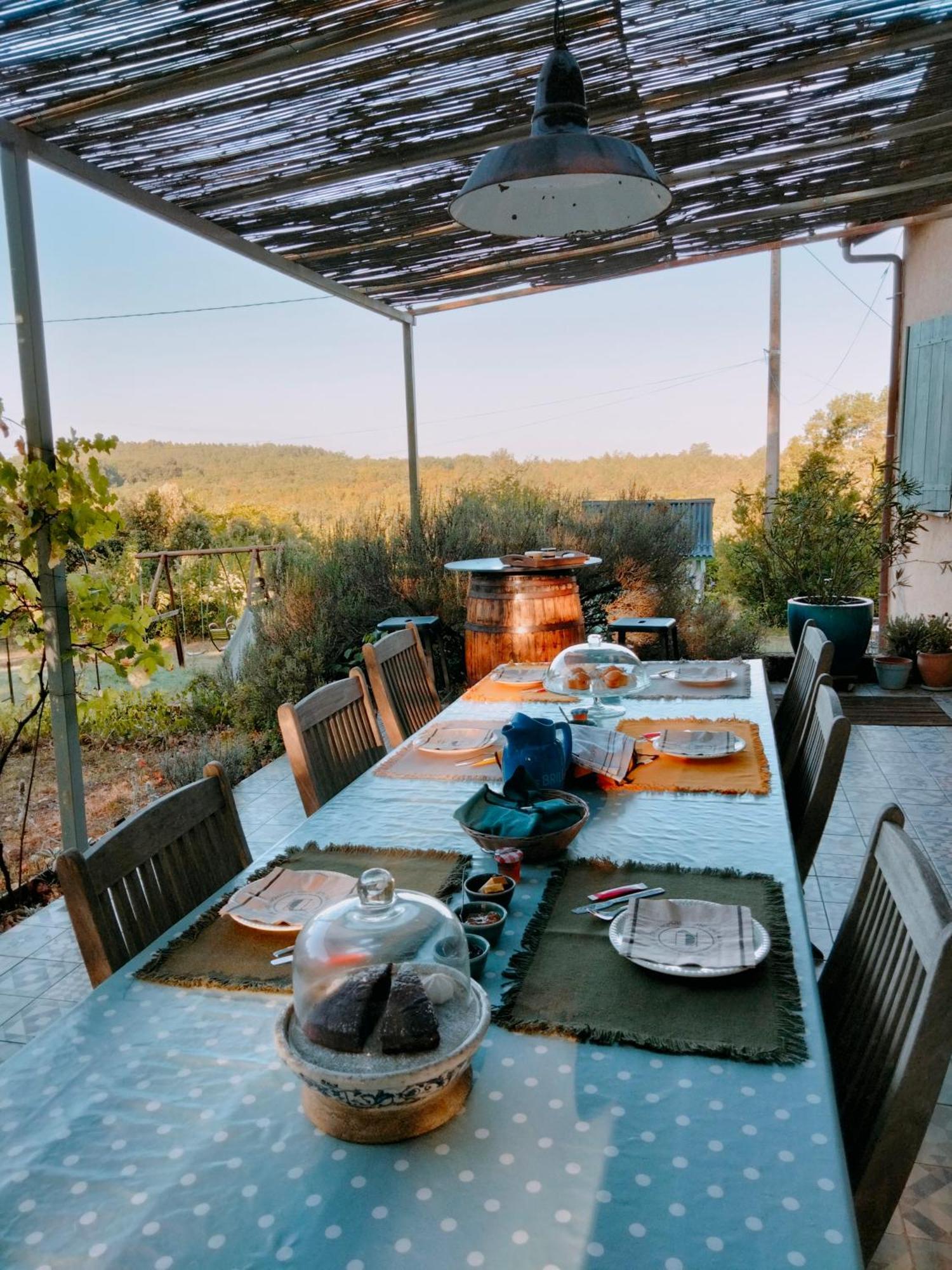 Chambre Familiale Anna "Mon Lit Au Pre" , Jusqu'A 4 Adultes Et 2 Enfants Avec Piscine Familles, Couples Ou Femmes Seulement Pontours Kültér fotó